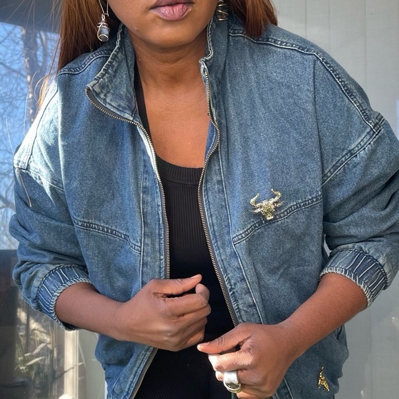 VINTAGE DAZY DENIM BOMBER JACKET - Picture 8 of 11